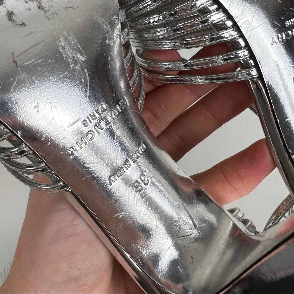 Givenchy Silver Metallic T-Strap Heeled Sandals - Picture 11 of 12
